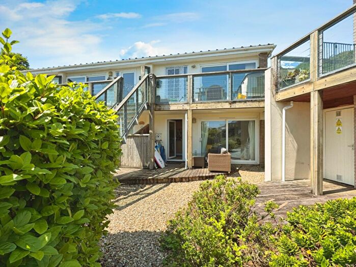 2 Bedroom Flat For Sale In Trerieve, Torpoint, Cornwall, PL11