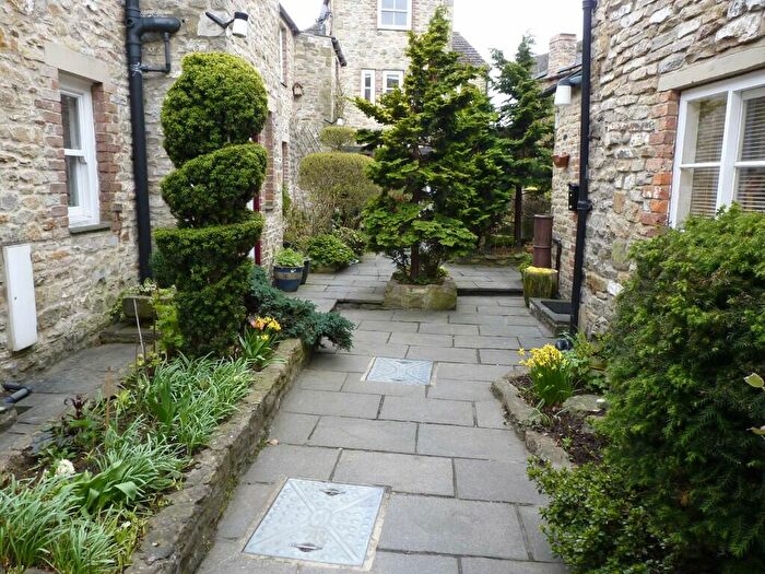 1 Bedroom Flat To Rent In Victoria Stable Yard, Richmond, DL10