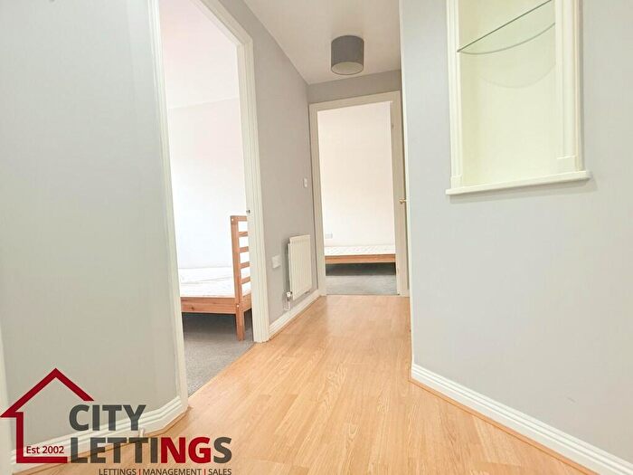 2 Bedroom Apartment To Rent In Tudor Court, Arboretum, NG7