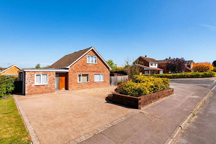 4 Bedroom Detached House For Sale In Birling Avenue, Bearsted, Maidstone, ME14