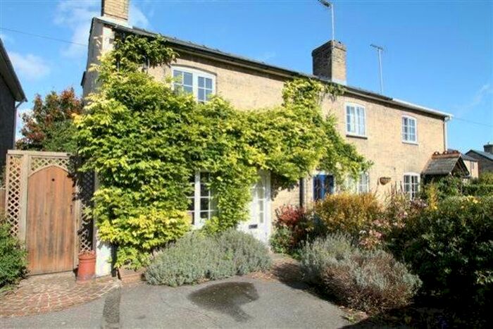 2 Bedroom Property To Rent In Bury Road, Cambridge, CB22