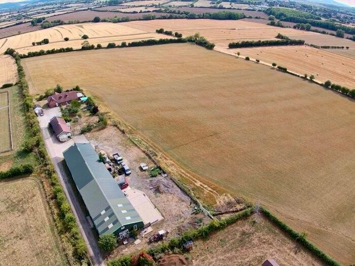 6 Bedroom Detached House For Sale In Bowers Hill, Badsey, Evesham, WR11