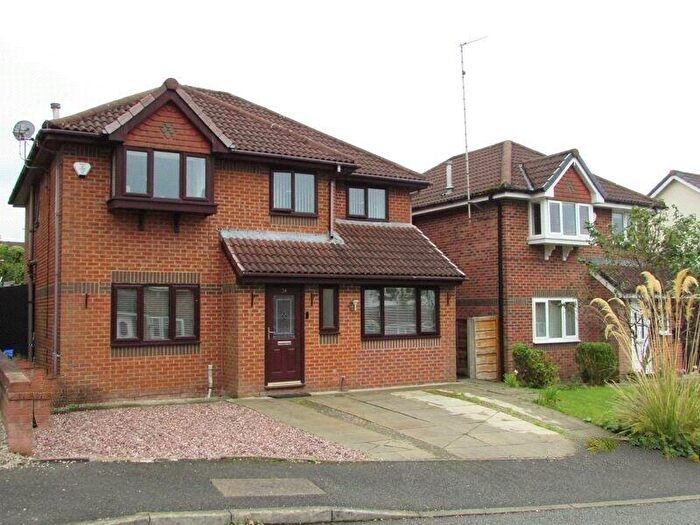 4 Bedroom Detached House For Sale In Oakshaw Drive, Norden, Rochdale, OL12