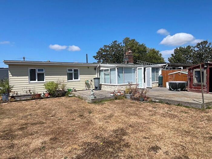 4 Bedroom Semi-Detached Bungalow For Sale In Harold Close, Pevensey Bay, BN24