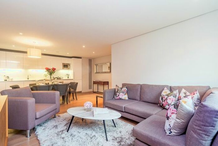 3 Bedroom Flat To Rent In Merchant Square East, Paddington, London, W2