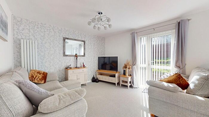 2 Bedroom Semi-detached Bungalow For Sale In Burne Jones Close, Danescourt, Cardiff, CF5