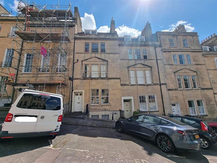 1 Bedroom Flat To Rent In Burlington Street, Bath, BA1