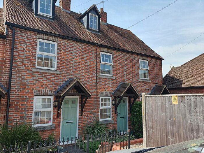 1 Bedroom Terraced House To Rent In St. Michaels Road, Newbury, RG14