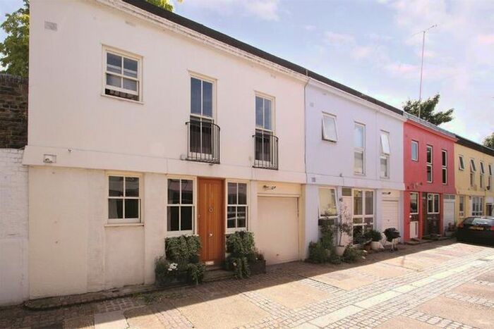 2 Bedroom Mews House To Rent In Old Manor Yard, London, SW5