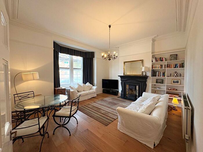 1 Bedroom Flat To Rent In Fourth Avenue, Hove, BN3