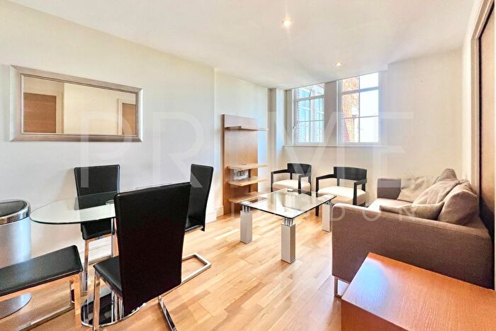 2 Bedroom Flat To Rent In Romney House, Marsham Street, Westminster, SW1P