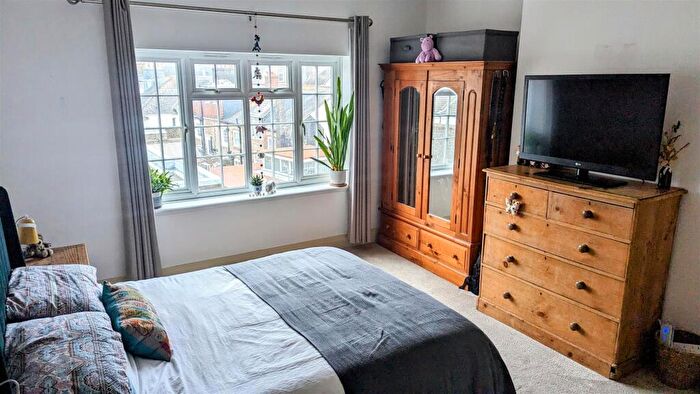 2 Bedroom Apartment To Rent In Bank House, High Street, Shoreham By Sea, BN43