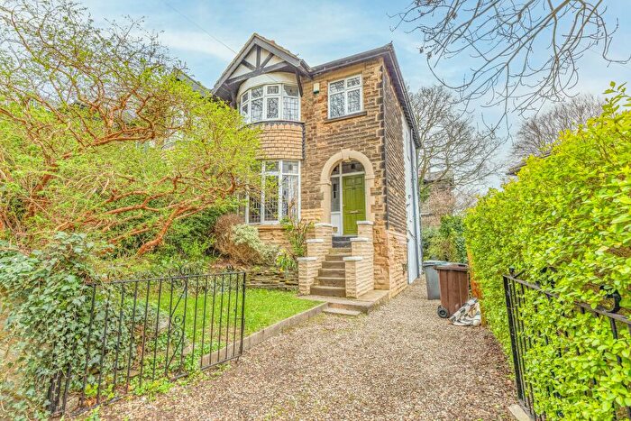 3 Bedroom Semi Detached House To Rent In The Rise, Kirkstall, Leeds, LS5