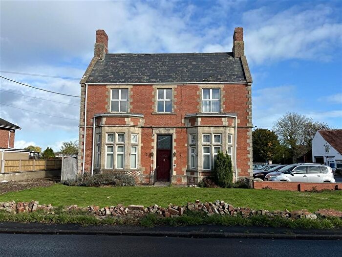 6 Bedroom Detached House For Sale In Station Road, Ilminster, TA19
