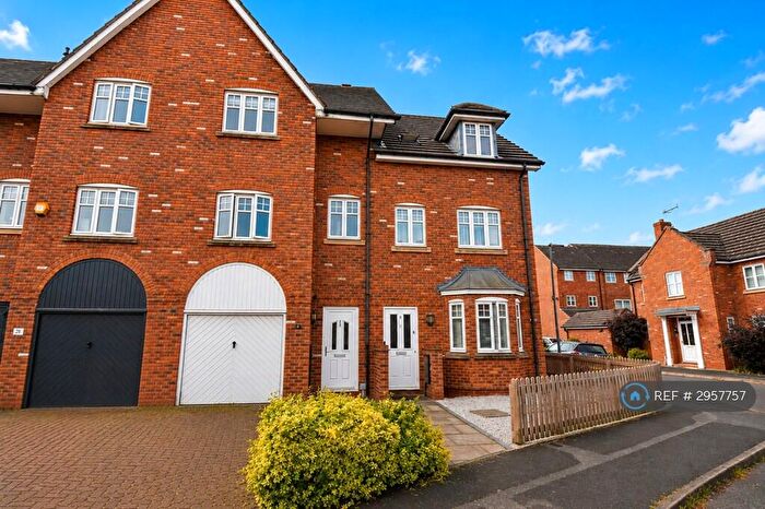 4 Bedroom Terraced House To Rent In Haydn Jones Drive, Nantwich, CW5