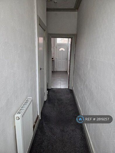 3 Bedroom Terraced House To Rent In Wickham Street, Leeds, LS11