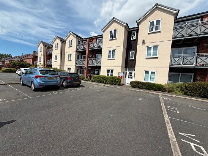 1 Bedroom Flat For Sale In Maddren Way, Middlesbrough, TS5