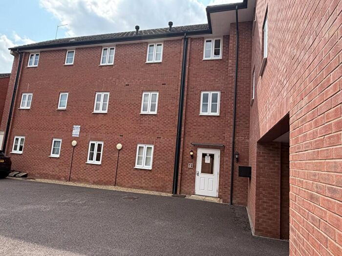 2 Bedroom Apartment To Rent In John Clare Close, Oakham, LE15