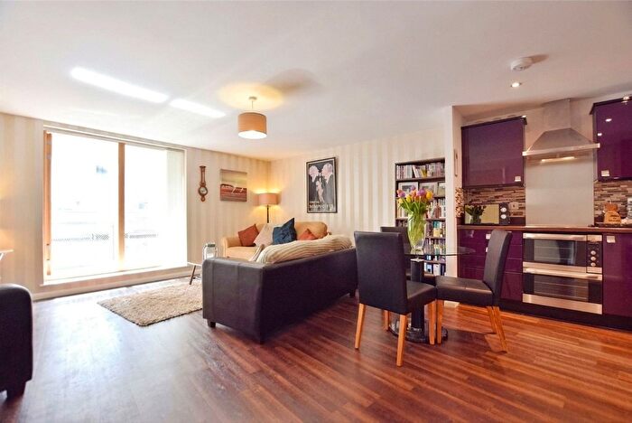 2 Bedroom Flat To Rent In Green Lane, Gateshead, NE10