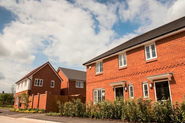 4 Bedroom Semi-Detached House To Rent In Cromwell Road, Ellesmere Port, CH65