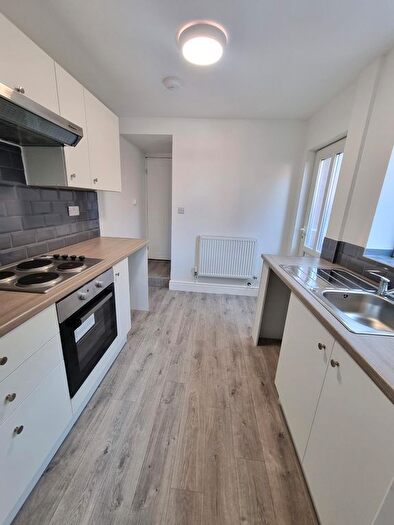 1 Bedroom Flat To Rent In Bottom Flat, Samuel Street, Crewe, CW1