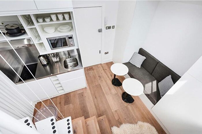 Studio To Rent In Courtfield Gardens, South Kensington, SW5