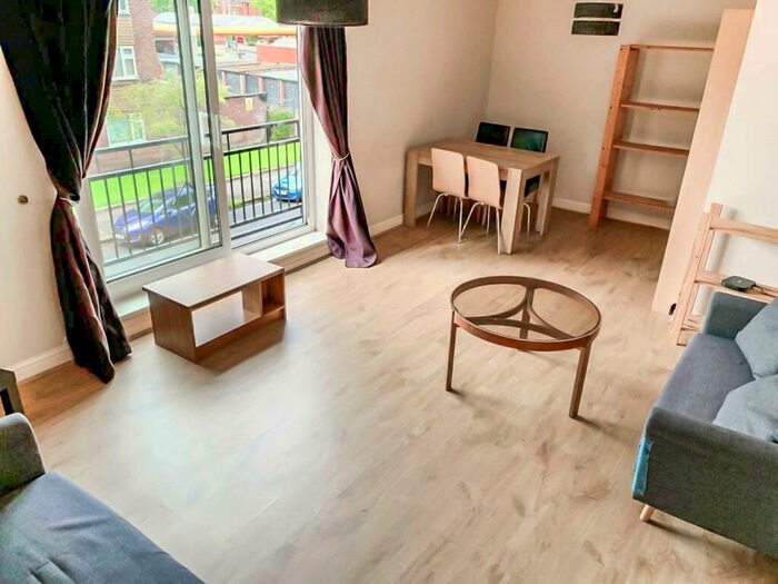 3 Bedroom Flat To Rent In The Deansgate, Whiteoak Road, Manchester, M14