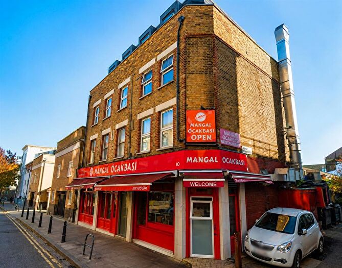 1 Bedroom Flat To Rent In Arcola Street, London, E8