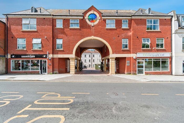 1 Bedroom Flat For Sale In Brewers Baroque, Trowbridge, BA14
