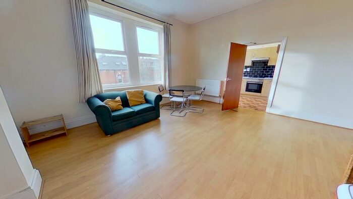 2 Bedroom Flat To Rent In Regent Park Terrace, Hyde Park, Leeds, LS6