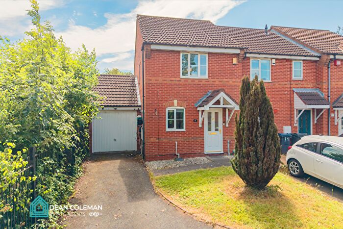 2 Bedroom Semi-Detached House For Sale In Slingfield Road, West Heath, B31