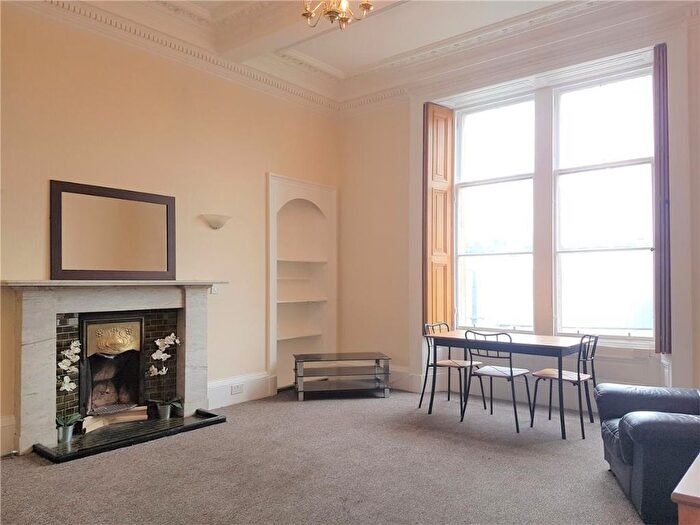 4 Bedroom Flat To Rent In Clifton Terrace, Haymarket, Edinburgh, EH12