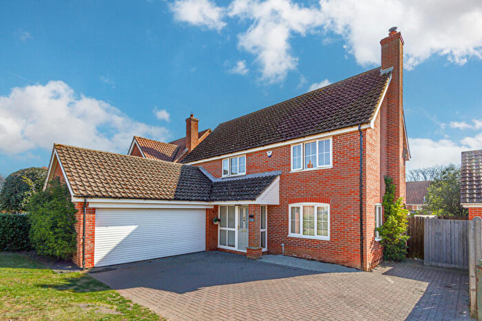 4 Bedroom Detached House For Sale In Fynn Road, Woodbridge, IP12