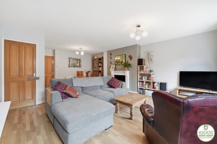 3 Bedroom Terraced House For Sale In Clough Ave, Wilmslow, SK9