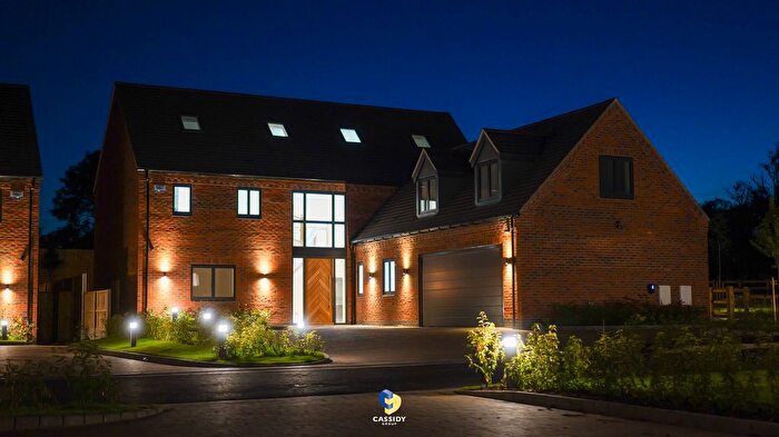 6 Bedroom Detached House For Sale In Washbrook Lane, Allesley, CV5