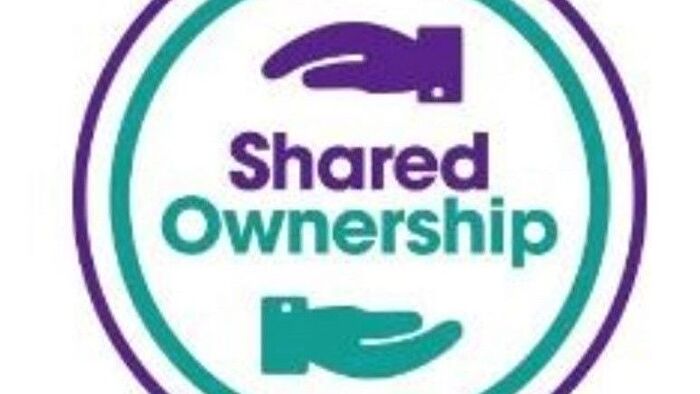 3 Bedroom Semi-Detached House For Sale In Jubilee Gardens, PR7