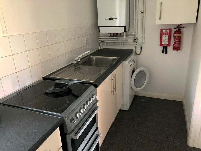 1 Bedroom Flat To Rent In Legarda Court, Norwich, NR3