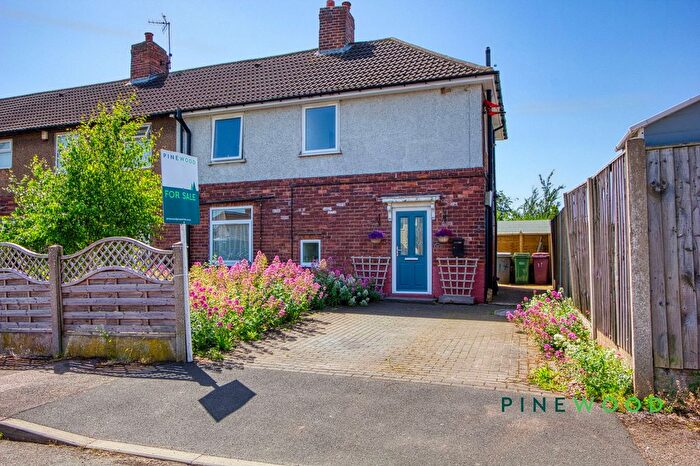 3 Bedroom End Of Terrace House For Sale In Cavendish Street, Langwith, NG20