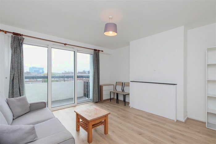 2 Bedroom Flat To Rent In Clarkson Street, London, E2