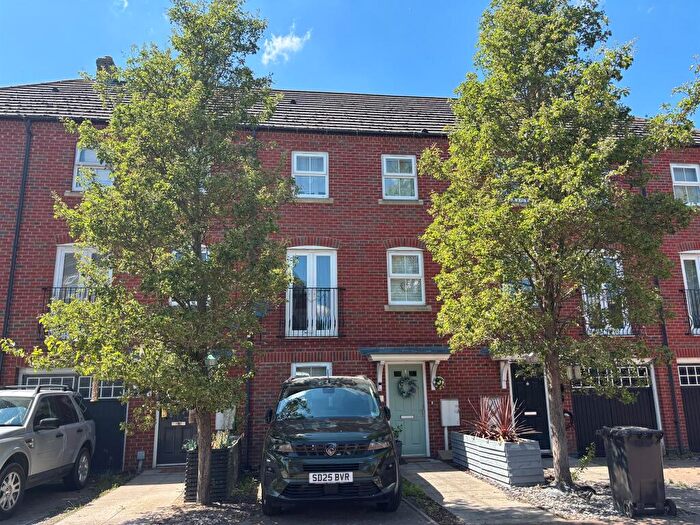 3 Bedroom Terraced House For Sale In Moorhen Close, Witham St. Hughs, Lincoln, LN6