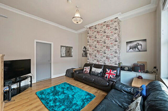 6 Bedroom Terraced House To Rent In Tomlinson Road, Preston, Lancashire, PR2