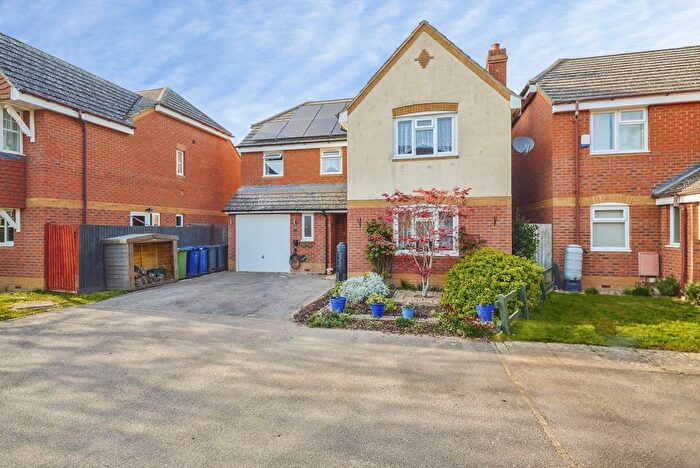 4 Bedroom Detached House For Sale In Pepperslade, Duxford, Cambridge, Cambridgeshire, CB22