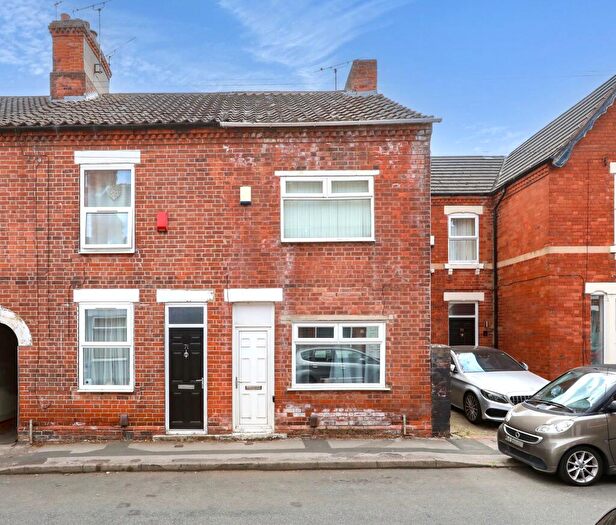 3 Bedroom End Of Terrace House For Sale In John Street, Worksop, S80