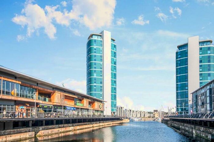 1 Bedroom Flat To Rent In Marina Point West, Chatham Quays, Chatham, Kent, ME4