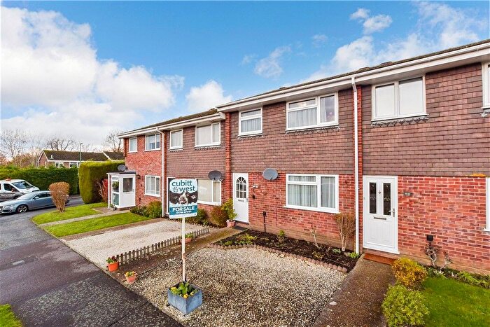 3 Bedroom Terraced House For Sale In Glebelands, Pulborough, West Sussex, RH20