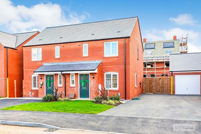 3 Bedroom Semi-Detached House To Rent In Sika Avenue, Rothwell, Kettering, Northants, NN14