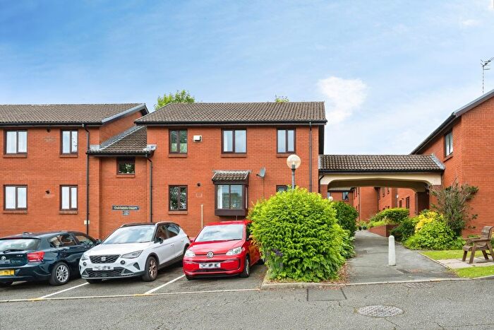 2 Bedroom Flat For Sale In Oaklands Court, West Cross, Swansea, SA3