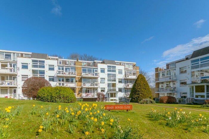 2 Bedroom Flat To Rent In Salisbury, Wiltshire, SP1