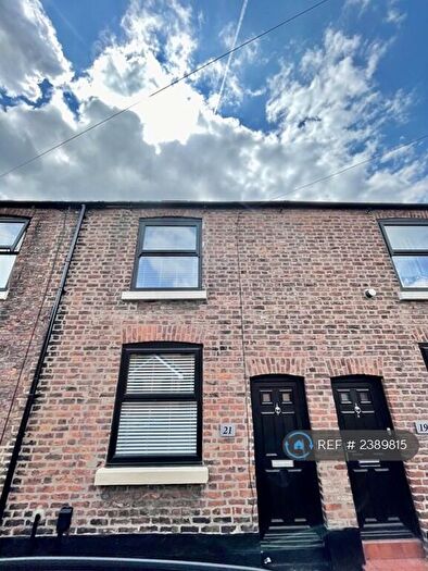 2 Bedroom Terraced House To Rent In Parr Street, Macclesfield, SK11