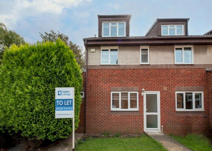 6 Bedroom House To Rent In Regency Place, Canterbury, CT1